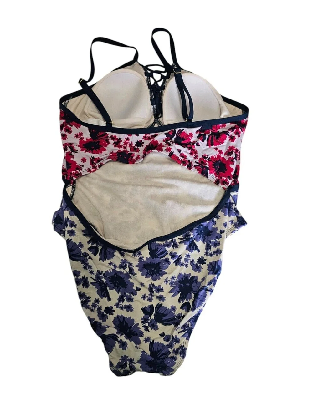 Gibson Latimer Womens Sz M One Piece Swimsuit Red White Blue Floral NEW